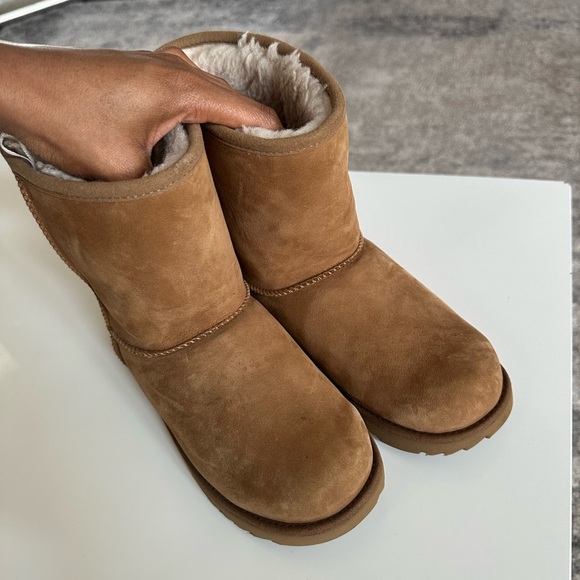 UGG Waterproof Boots - Picture 3 of 5